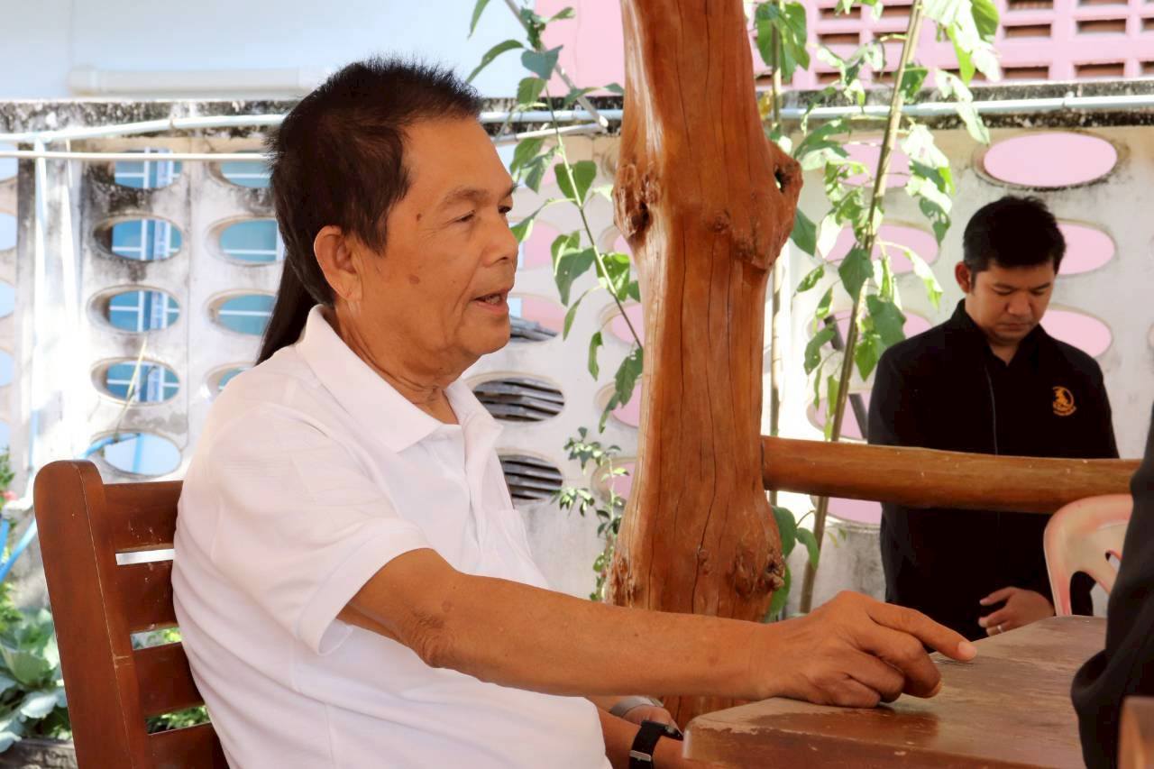 รองอธิบดีกรมประชาสัมพันธ์ เยี่ยมคารวะอดีตอธิบดีฯ ที่ จ.มุกดาหาร