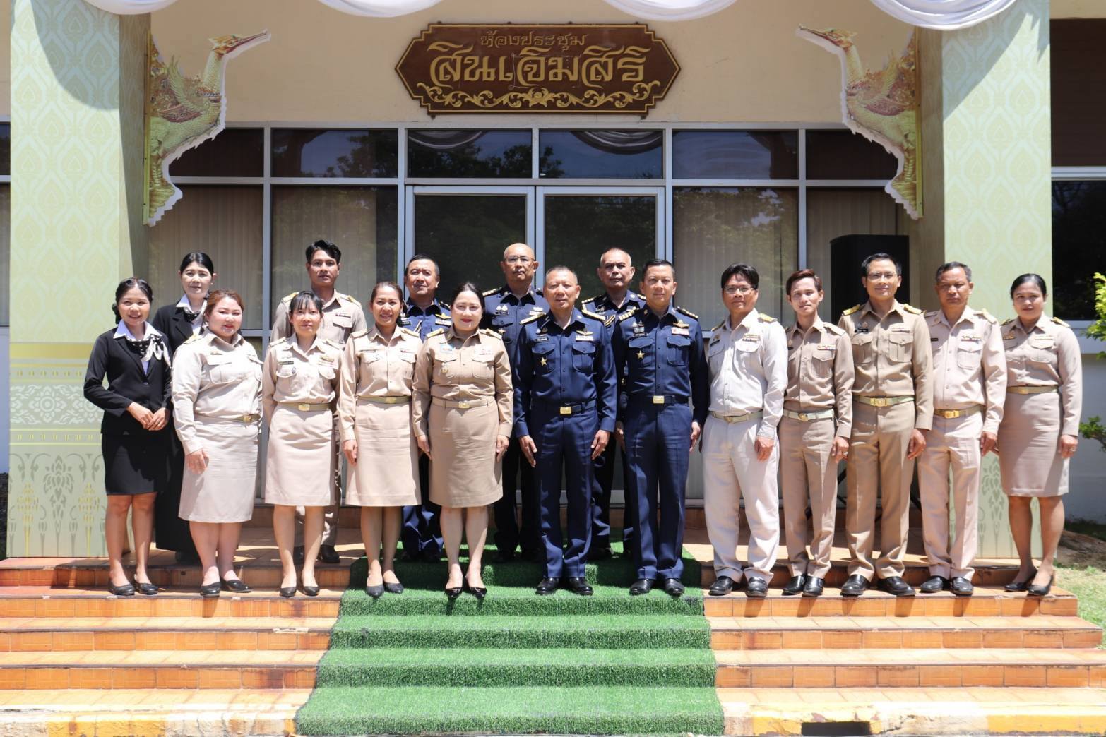คณะผู้บริหารกองทัพอากาศ เยี่ยมชมกิจการ สปท.2 พร้อมขอบคุณการสนับสนุนภารกิจประชาสัมพันธ์