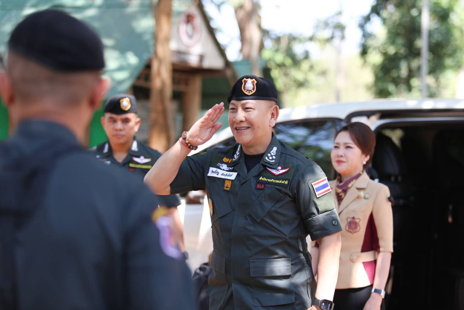 📌 ผบ.ตร. ลงพื้นที่ตรวจเยี่ยมกำลังพล ตชด.214 และ สภ.บัวเชด จ.สุรินทร์ ปฏิบัติภารกิจตามแนวชายแดนไทย-กัมพูชา