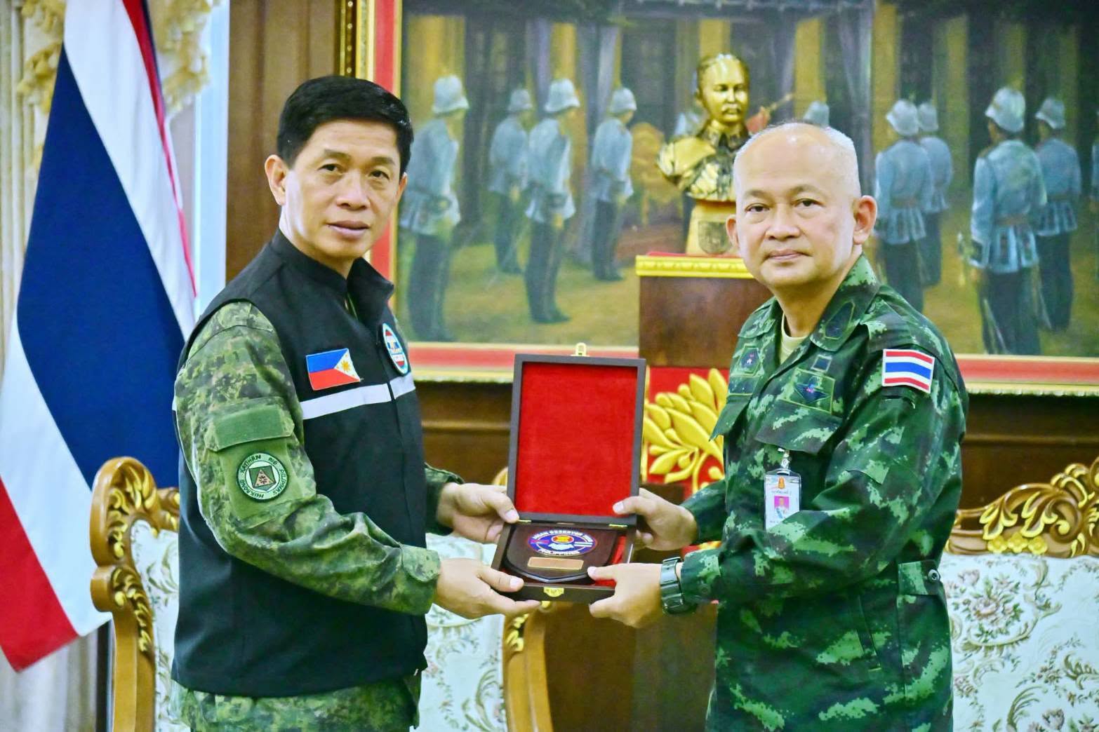 📌 &ldquo;ไทยต้อนรับคณะผู้สังเกตการณ์อาเซียน (AOT-TH) ลงพื้นที่อีสานใต้ ย้ำจุดยืนโปร่งใส มุ่งรักษาสันติภาพชายแดน&rdquo;