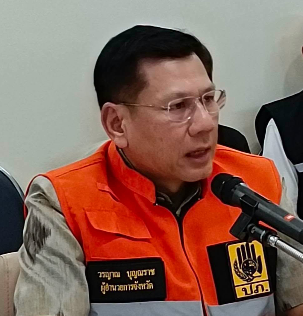 มุกดาหารแถลงด่วน อุบัติเหตุใหญ่ รถกระบะชนพระภิกษุมรณภาพเบื้องต้น 8 รูป