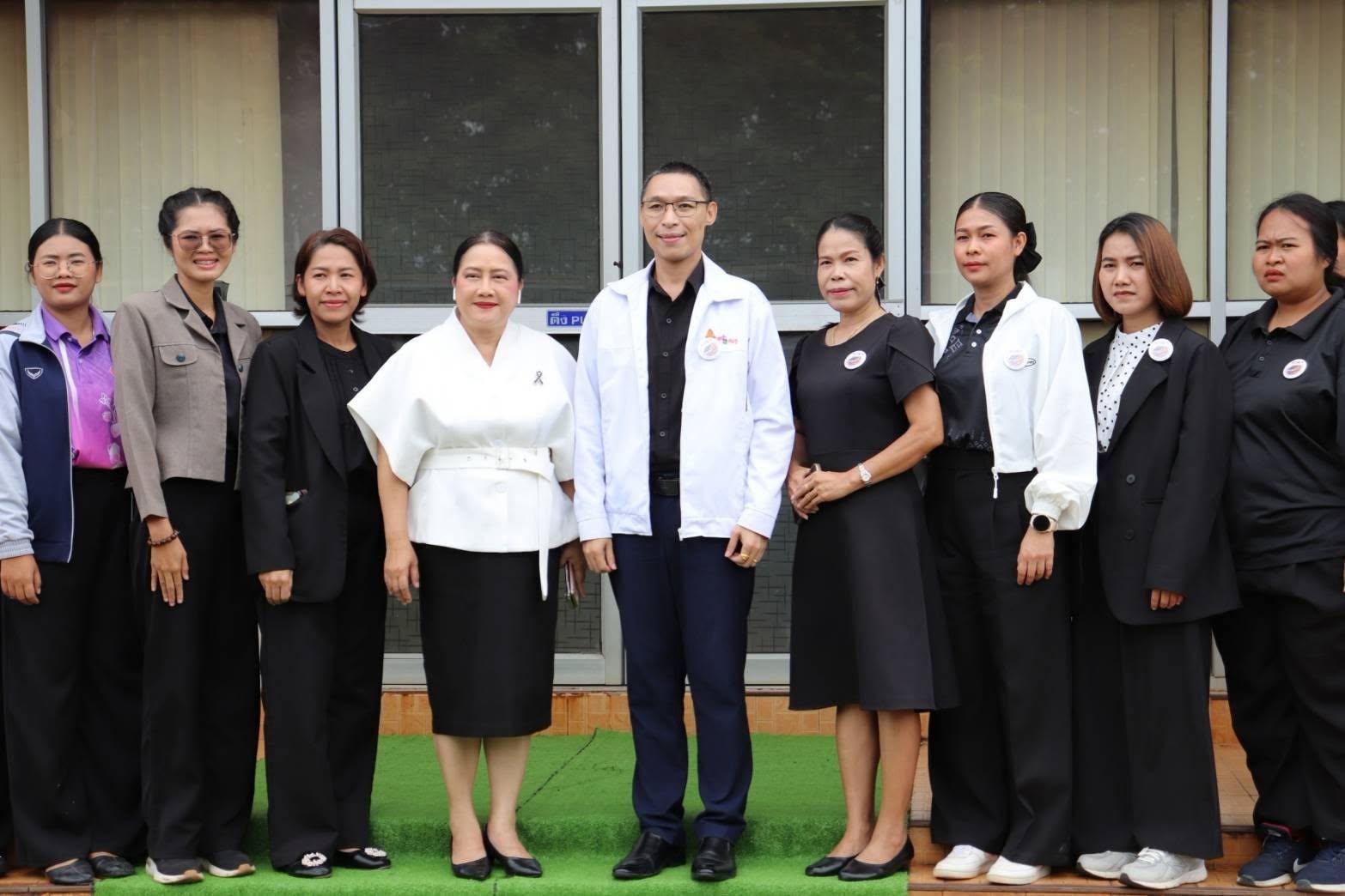 ✨️ ผอ.สปท.2 ต้อนรับคณะครู สพป.อุบลฯ เขต 3 เยี่ยมชมศูนย์ประชาสัมพันธ์งานพระราชพิธีฯ พระพันปีหลวง และศึกษาดูงานด้านการประชาสัมพันธ์